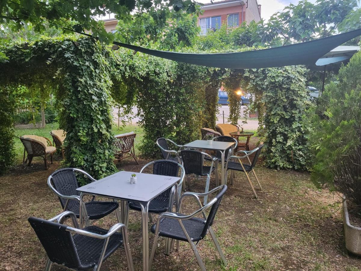 Alberg Restaurant Bellavista サン・パウ エクステリア 写真